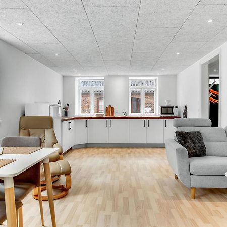 Pet Friendly Home In Hojer With Kitchen Exterior foto